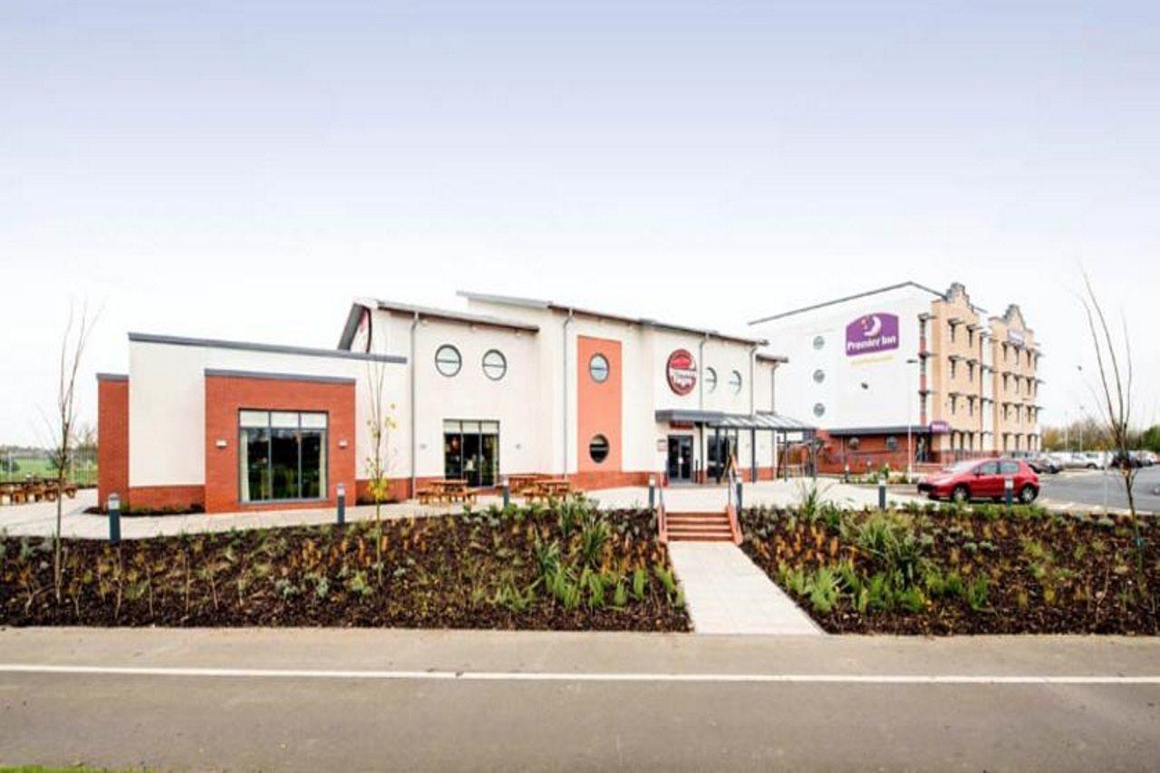 Premier Inn Cleethorpes Exterior photo