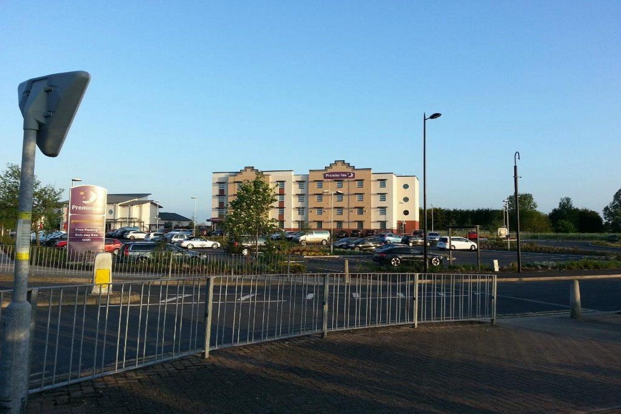 Premier Inn Cleethorpes Exterior photo